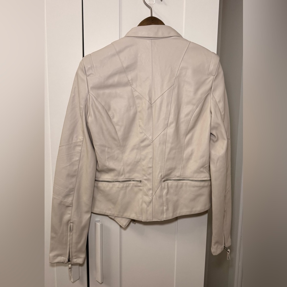 Blank NYC 🤍Cream Asymmetric Faux-Leather Moto Jacket - Picture 7 of 7